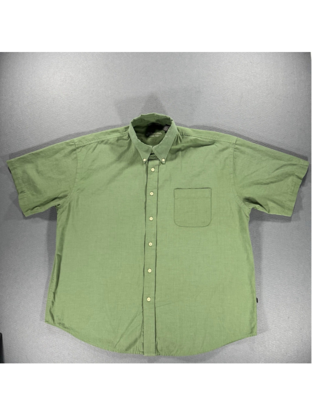 St Johns Bay Mens Large Green Short Sleeve Button Down Shirt Worry Free Cotton